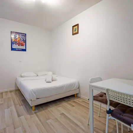 Appartement Charming And Cozy Near Montparnasse