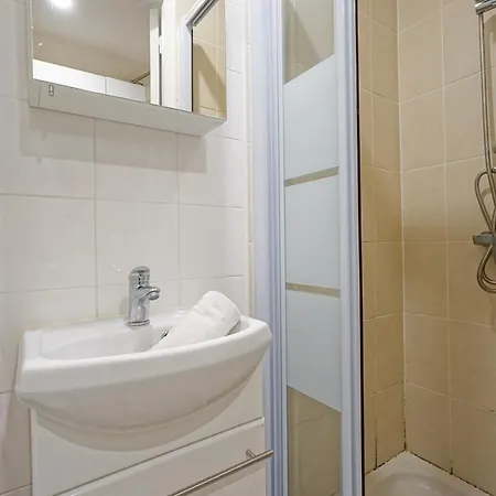 Charming And Cozy Near Montparnasse *