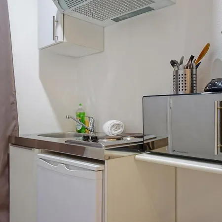 Charming And Cozy Near Montparnasse Paris