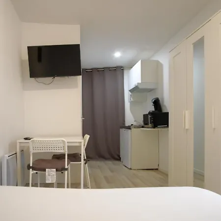 Charming And Cozy Near Montparnasse Párizs